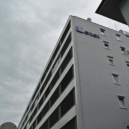 Hotel Station Zug Exteriör bild